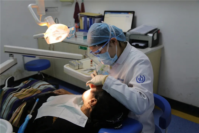 西藏阜康醫(yī)院