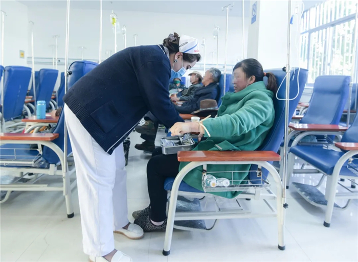 西藏阜康醫(yī)院