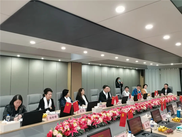 西藏阜康醫(yī)院