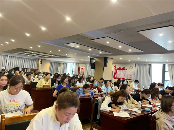 走出去 引進來，提升護理團隊專業(yè)技能