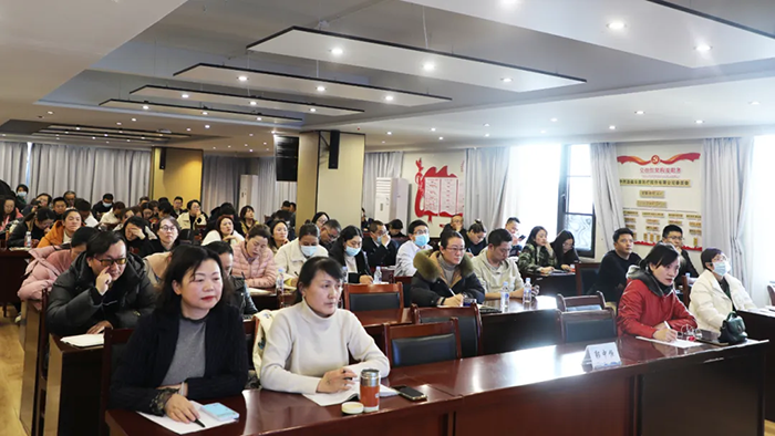 我院開展“如何建立院科兩級(jí)應(yīng)急管理預(yù)案并落實(shí)”線上培訓(xùn)