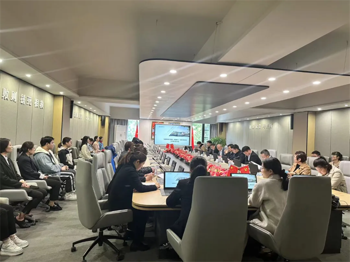 西藏阜康醫(yī)院2024年度“優(yōu)質(zhì)護理示范單元”“最美護士”評選揭曉