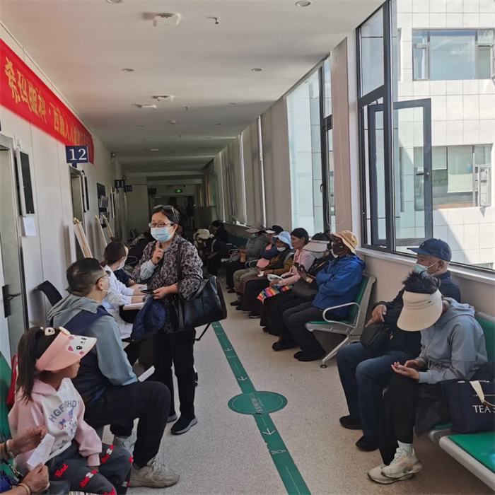 第三屆“西藏人人健康”院士專家進(jìn)藏義診活動(dòng)關(guān)注群眾眼睛健康