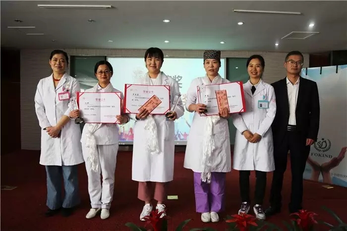 “指尖上的感控 手心里的關(guān)懷”西藏阜康醫(yī)院開(kāi)展手衛(wèi)生活動(dòng)迎接5月5日“世界手衛(wèi)生日”！