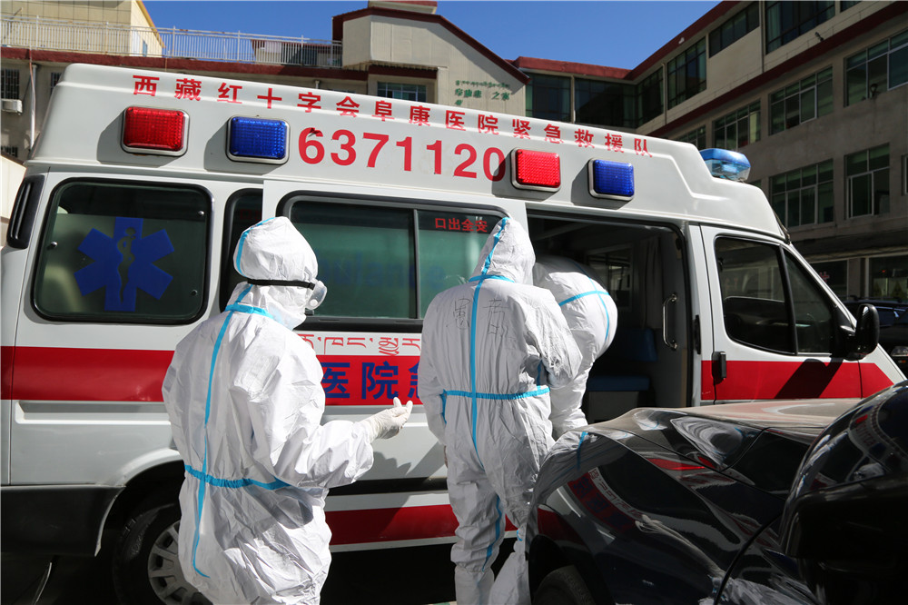西藏阜康醫(yī)院開(kāi)展疫情防控應(yīng)急演練