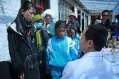 高原上美麗的格?；?白覺(jué)措——“尋找最美鄉(xiāng)村老師”