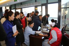 無(wú)償獻(xiàn)血，從我做起，救死扶傷，情暖人間