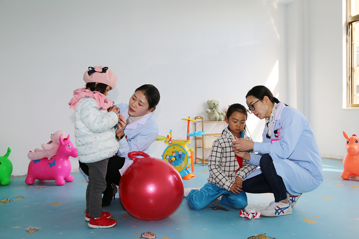 舒適、溫馨、便捷的兒童醫(yī)院環(huán)境，咱們拉薩也有