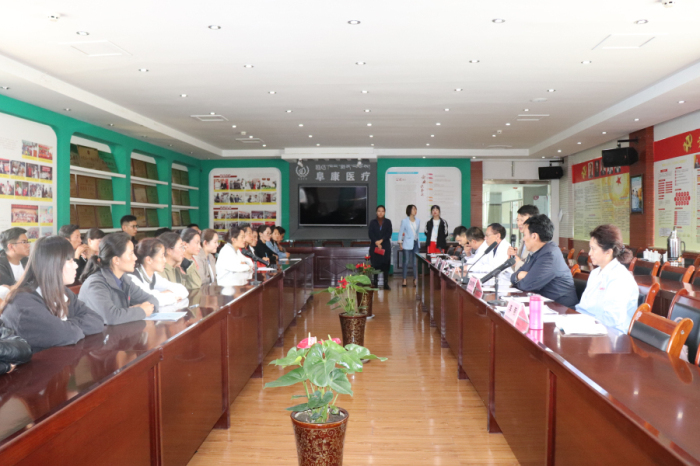 西藏阜康醫(yī)院搭建大學畢業(yè)生就業(yè)雙選平臺