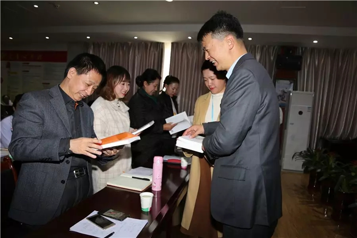 “入職第一課”——阜康醫(yī)療首次舉行新員工入職系統(tǒng)培訓(xùn)