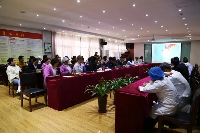 緊跟時(shí)代步伐　推進(jìn)信息化建設(shè)——阜康醫(yī)療新系統(tǒng)使用情況溝通座談會(huì)召開！