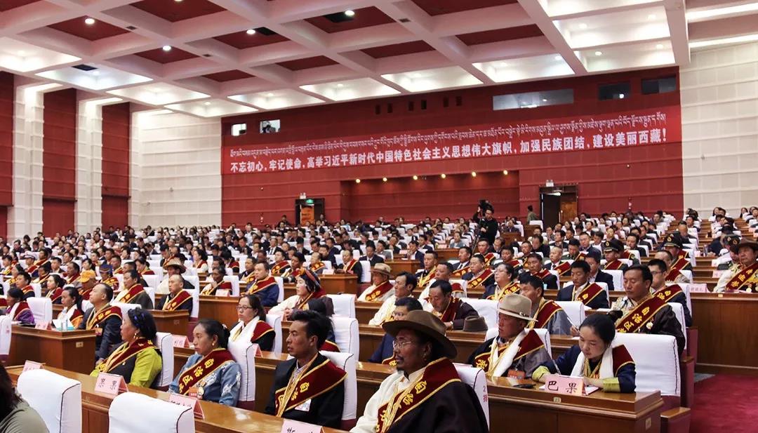 西藏阜康醫(yī)院黨支部副書(shū)記索珍同志獲“西藏自治區(qū)勞動(dòng)模范”榮譽(yù)稱號(hào)