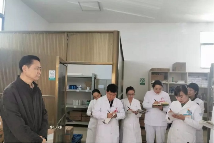 西藏阜康醫(yī)院積極開展藥品、耗材自查自糾專項(xiàng)整治工作