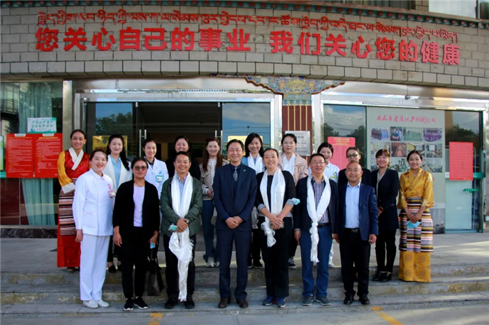 國家衛(wèi)健委醫(yī)管中心領導蒞臨我院體檢中心開展專題調(diào)研