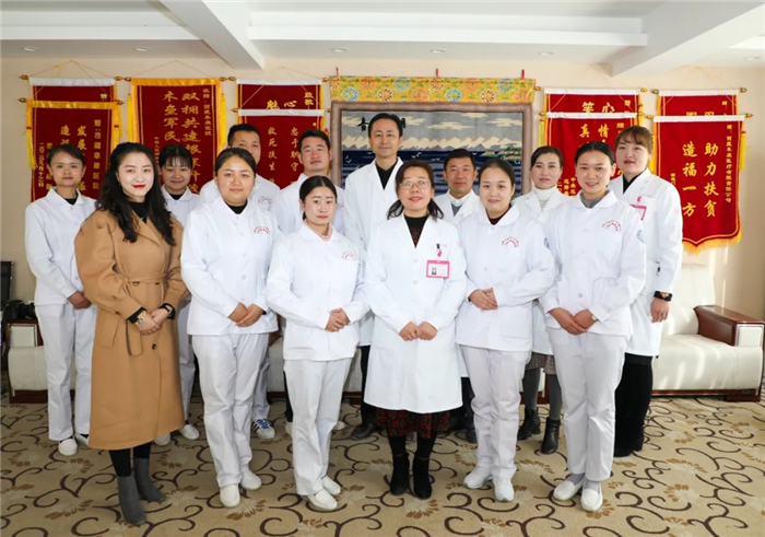 藏康醫(yī)院中層結束學習歸際暢言：帶走阜康醫(yī)院技術和經(jīng)驗，服務西藏百姓健康